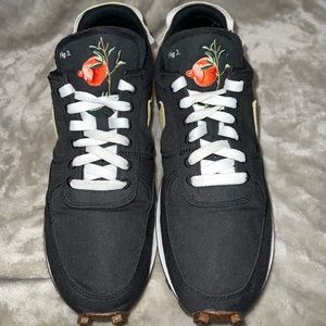 Nike Pomegranate Day breaks